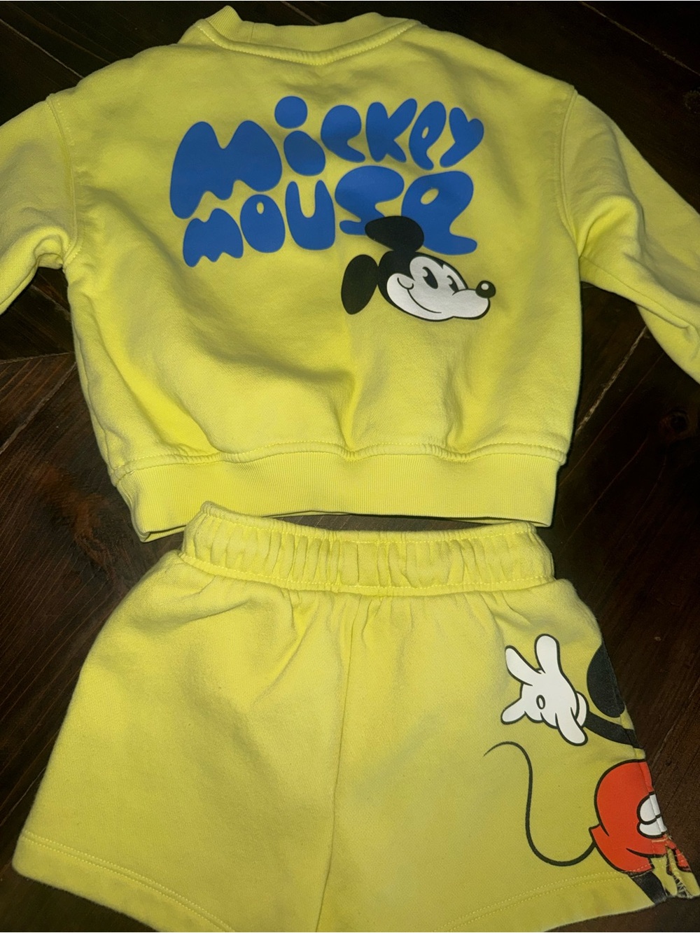 Gap x Disney Mickey Mouse Toddler Yellow Sweat Set 2 Year - Picture 4 of 4